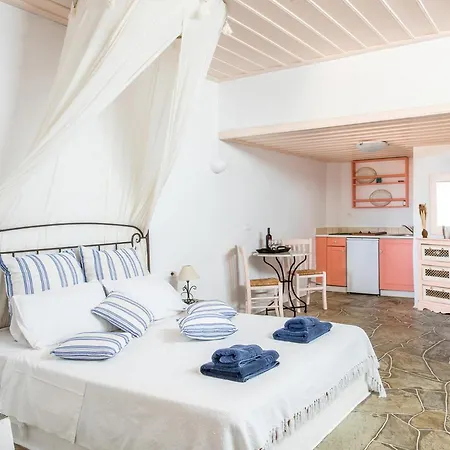 Lighthouse Aparthotel Faros (Sifnos)