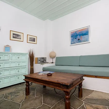 Lighthouse Apartmanhotel Fárosz