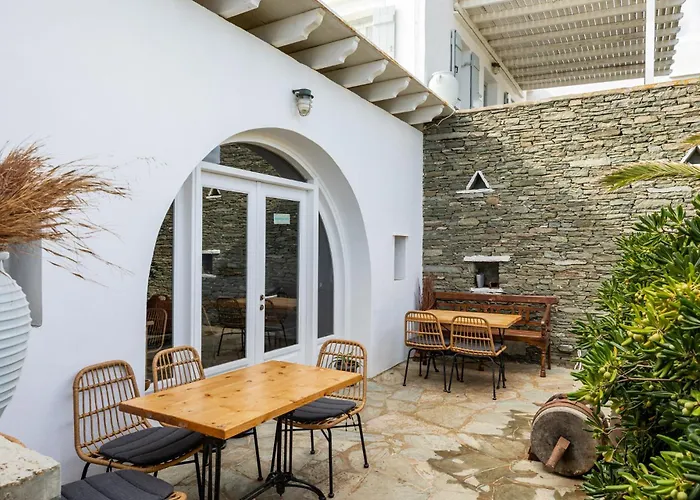 Lighthouse Aparthotel