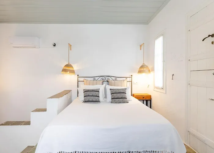 Lighthouse Faros (Sifnos)